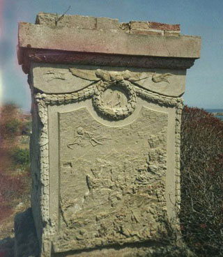 Tumbarino: la stele che ricorda la marcia della morte